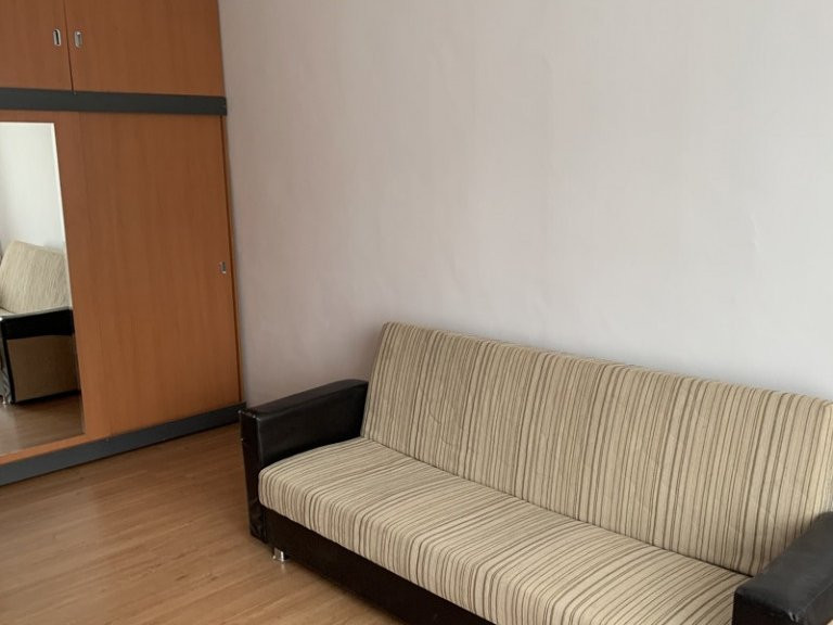 Apartament cu 2 camere de inchiriat