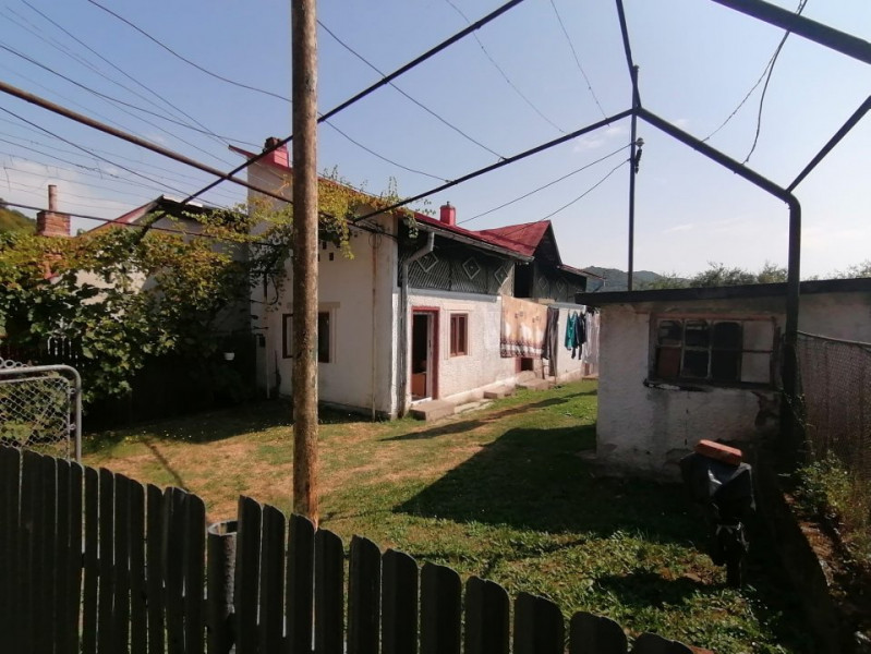 Casa de vanzare Cricovu Dulce/ Teren 675mp/ Comuna Iedera/ Moreni/ Dambovita