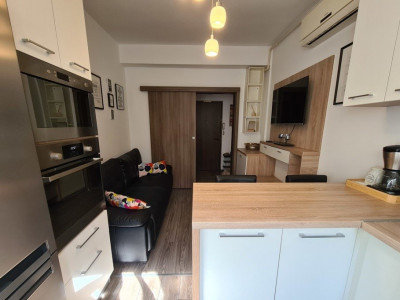 Apartament cu 2 camere in zona Titan