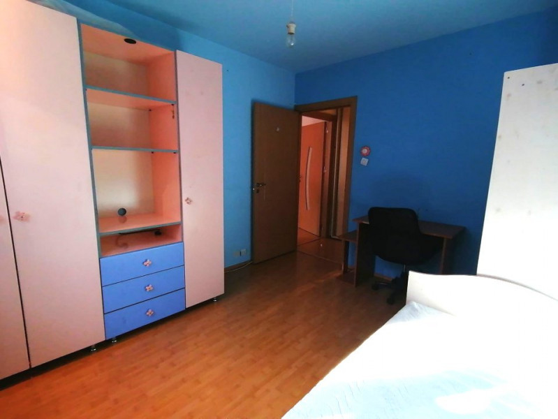 Apartament 2 camere decomandat/ Etaj 3 / Cartier Titan