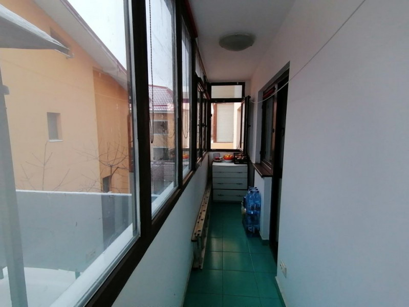 Apartament 2 camere, etaj 1, bloc 2016, terasa 16 mp, loc de parcare