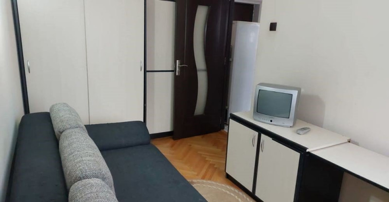 Apartament 3 camere de inchiriat cu loc de parcare, zona Titan / Postavarului