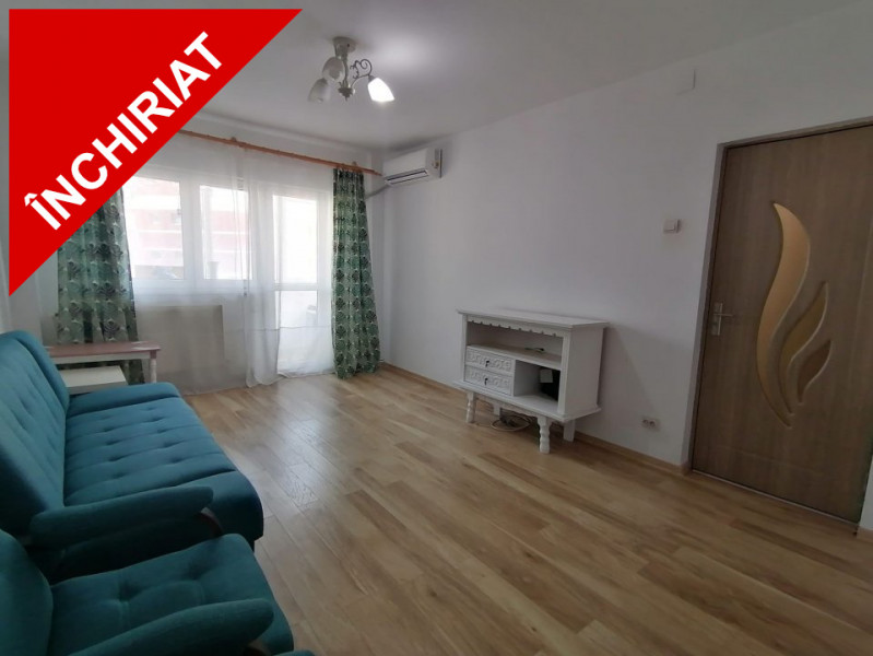 Apartament 3 camere decomandat, 2 grupuri sanitare, centrala termica