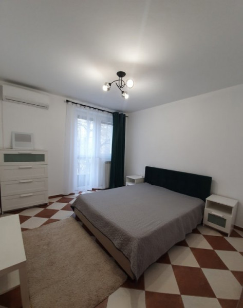 Apartament 3 camere decomandate Nicolae Grigorescu