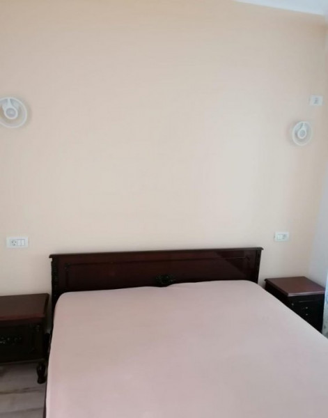 Apartament 3 camere de inchiriat Costin Georgian