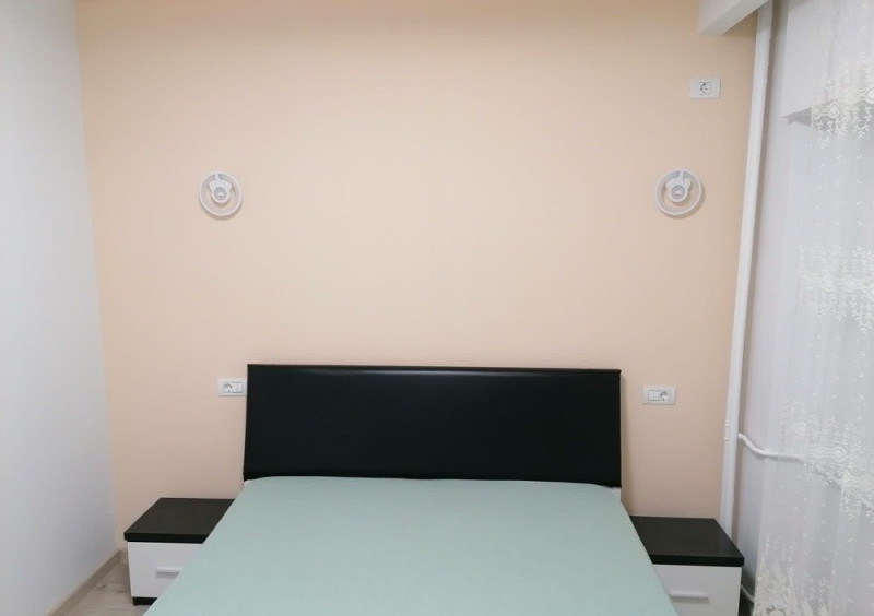 Apartament 3 camere de inchiriat Costin Georgian