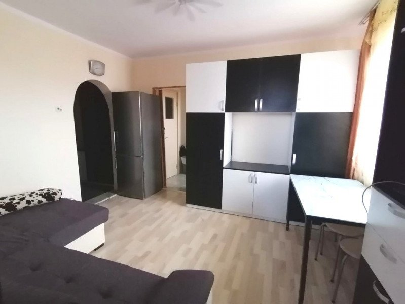 Apartament 2 camere de inchiriat metrou 1 Decembrie