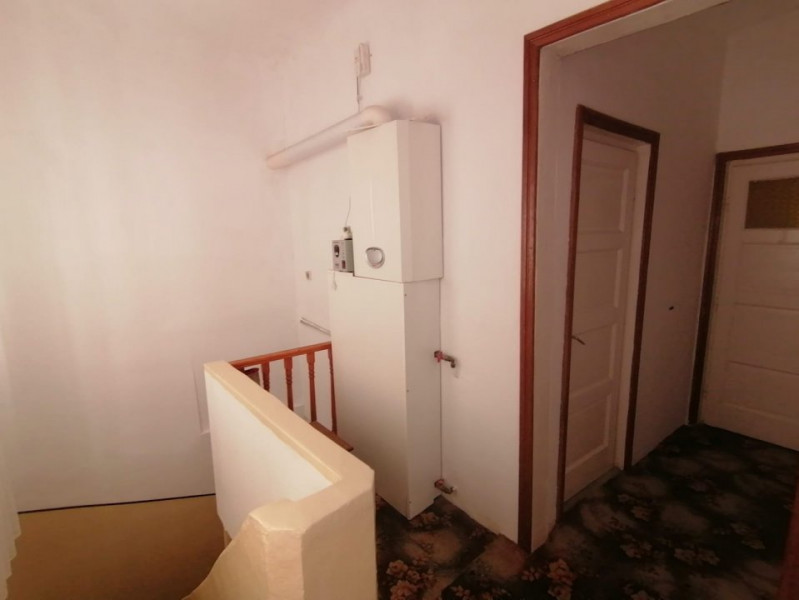 Apartament 3 Camere Decomandat, Etaj 1 - Parcul Carol