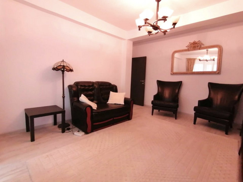 Apartament 3 camere decomandat, Etaj 1, An 2017, zona Theodor Pallady