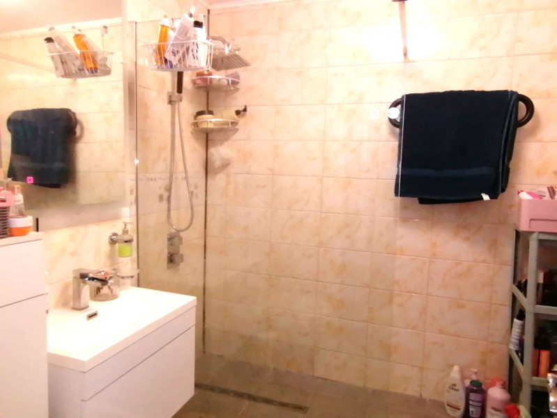 Apartament 3 camere decomandat, complet renovat,  zona Dristor