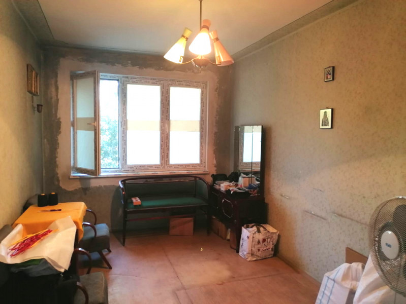 Apartament 2 camere decomandat, Etaj 2, Piata Trapezului
