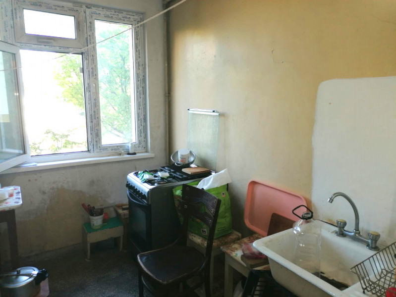 Apartament 2 camere decomandat, Etaj 2, Piata Trapezului