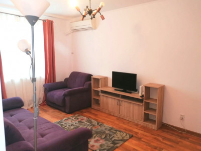 Garsoniera decomandata la cheie, mobilata - utilata, centrala proprie