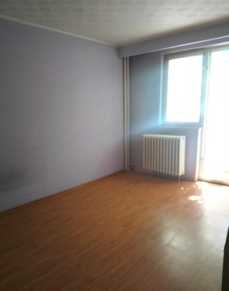 Apartament 4 camere, etaj 1, zona Nicolae Grigorescu