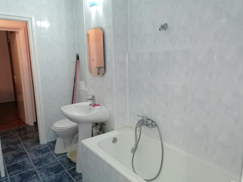 Apartament 2 camere, Etaj 5, prima inchiriere, metrou Titan