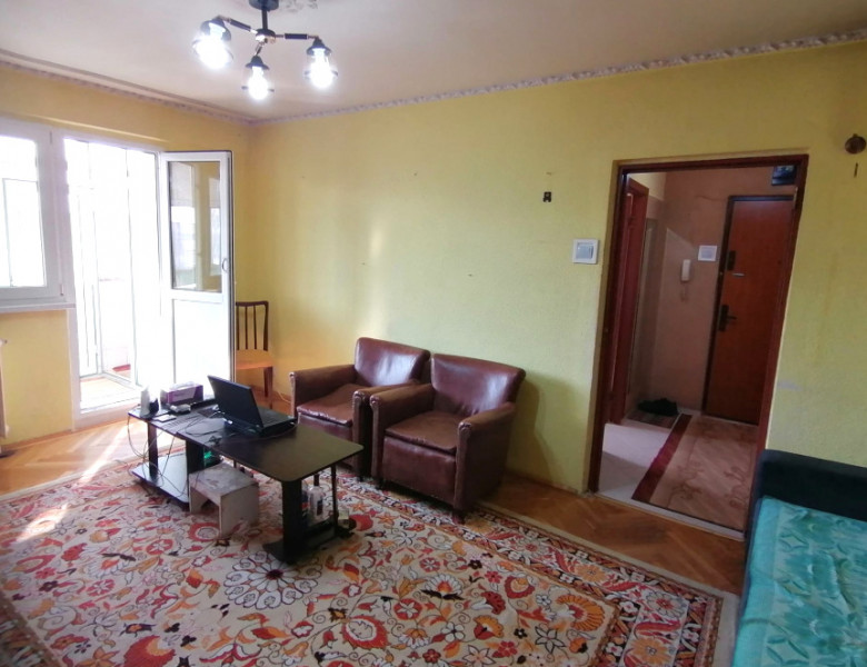 Apartament 2 camere semidecomandat, balcon 9mp, Lucretiu Patrascanu