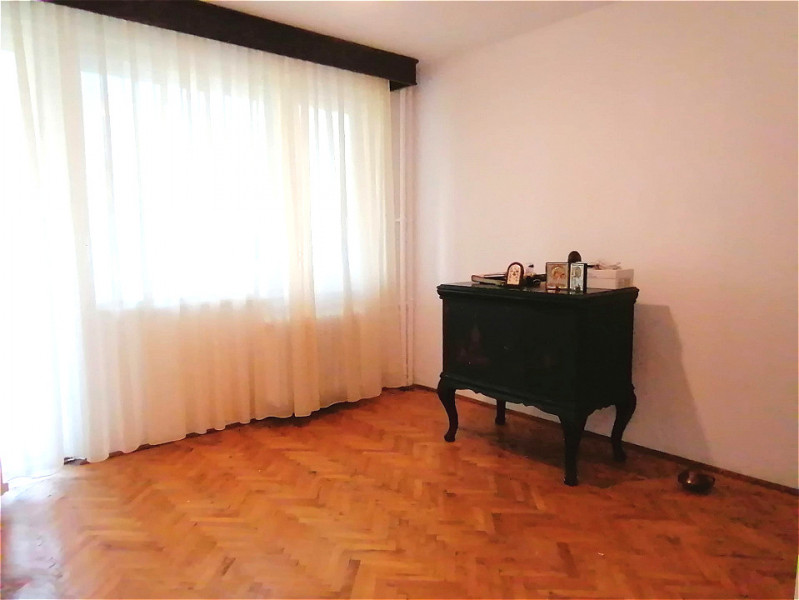 Apartament 2 camere decomandate, Etaj 1, Basarabia/Costin Georgian