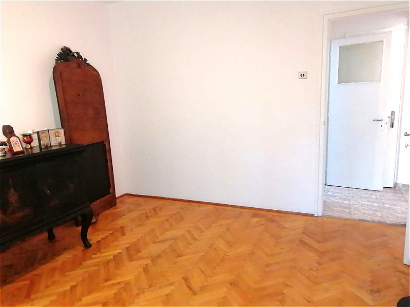 Apartament 2 camere decomandate, Etaj 1, Basarabia/Costin Georgian