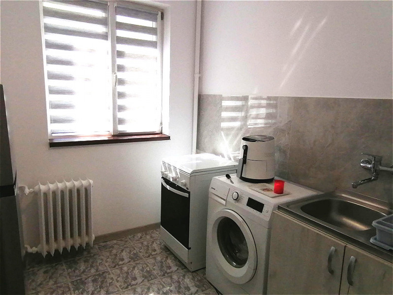 Apartament 2 camere decomandate, Etaj 1, Basarabia/Costin Georgian