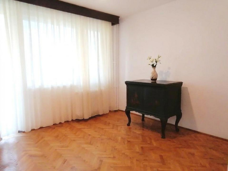 Apartament 2 camere decomandate, Etaj 1, Basarabia/Costin Georgian