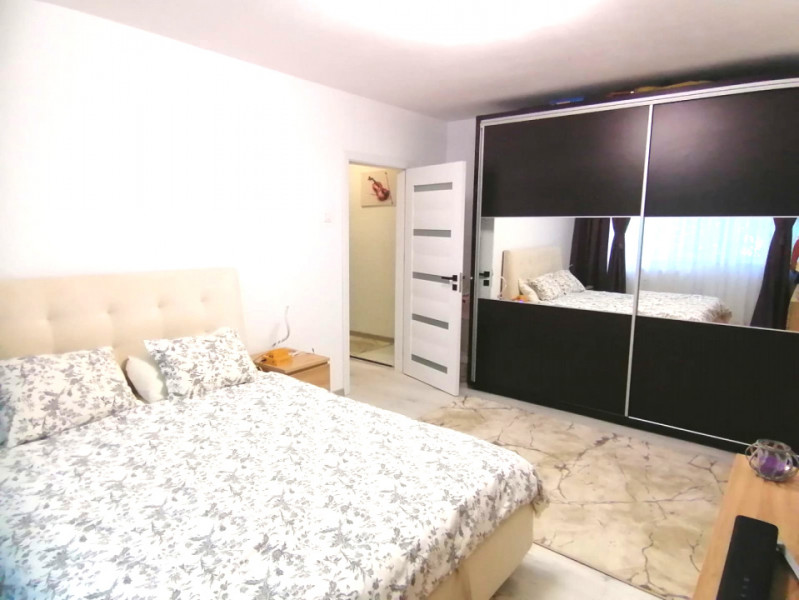 Apartament 2 camere decomandat, Etaj 1, Renovat 2025, mobilat partial