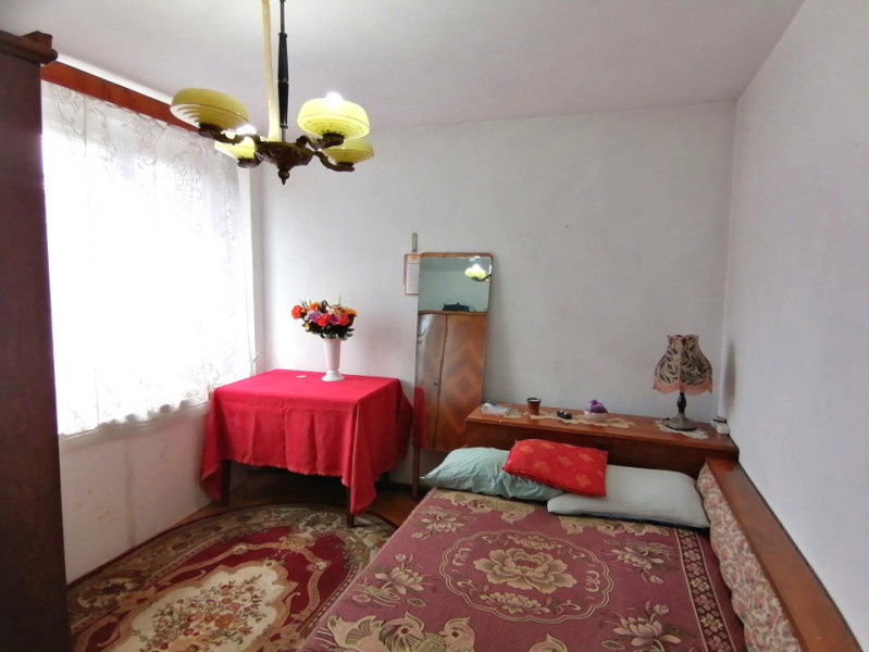 Apartament 3 camere, Etaj 4/10, Costin Georgian / Lucretiu Patrascanu