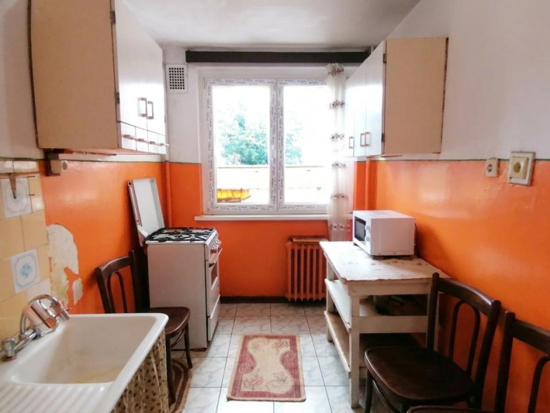 Apartament 3 camere, Etaj 4/10, Costin Georgian / Lucretiu Patrascanu