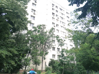 Apartament 3 camere, Etaj 4/10, Costin Georgian / Lucretiu Patrascanu