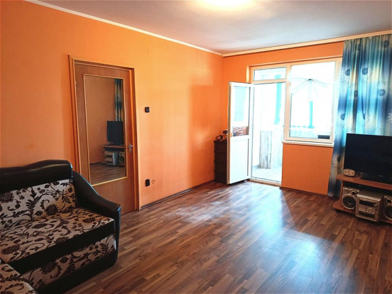 Apartament 2 camere decomandat metrou Titan / Parc IOR
