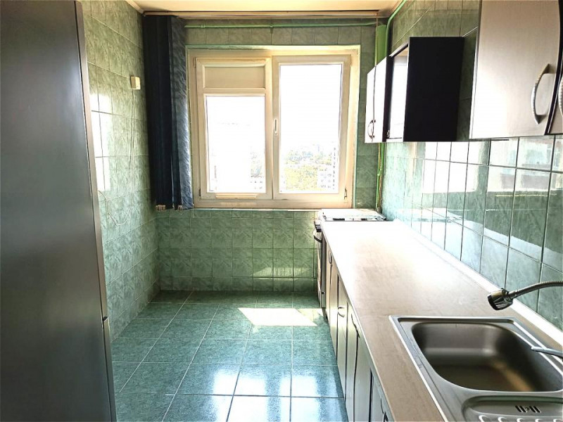 Apartament 2 camere decomandat metrou Titan / Parc IOR