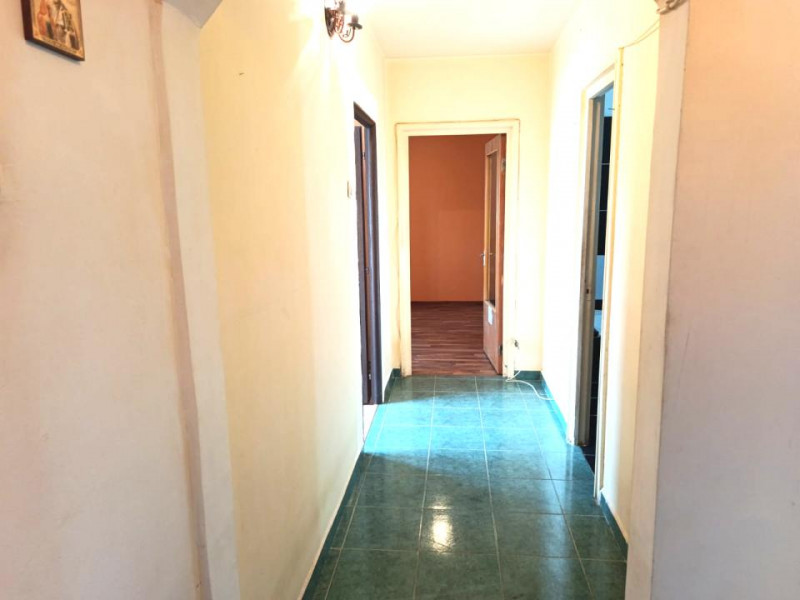Apartament 2 camere decomandat metrou Titan / Parc IOR