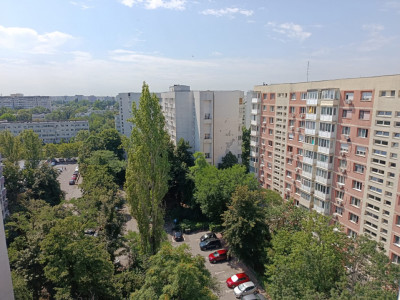 Apartament 2 camere decomandat metrou Titan / Parc IOR