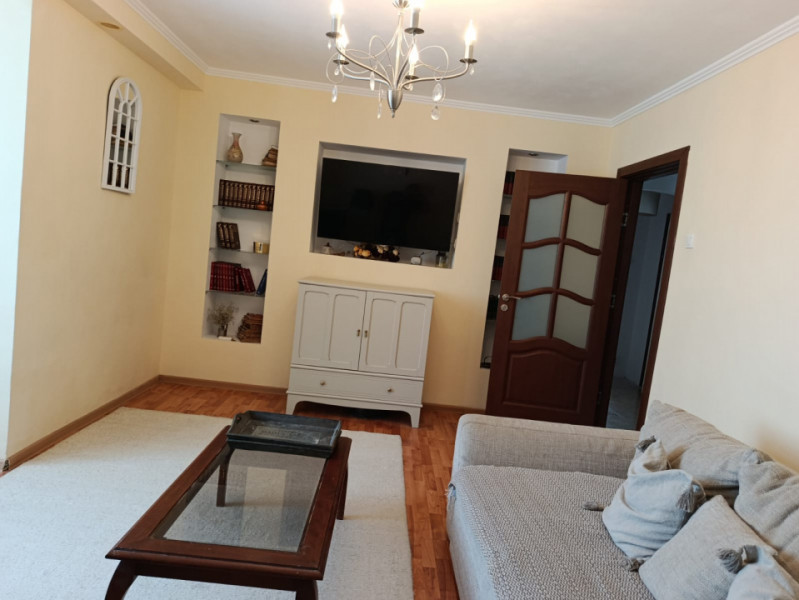 Apartament 3 camere decomandat | Mobilat și utilat modern | Titan - Grigorescu