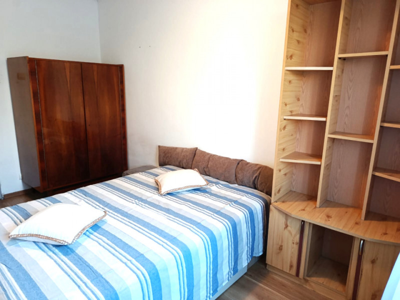 Apartament 2 camere decomandat, Etaj 3, Bloc stradal, Nicolae Grigorescu