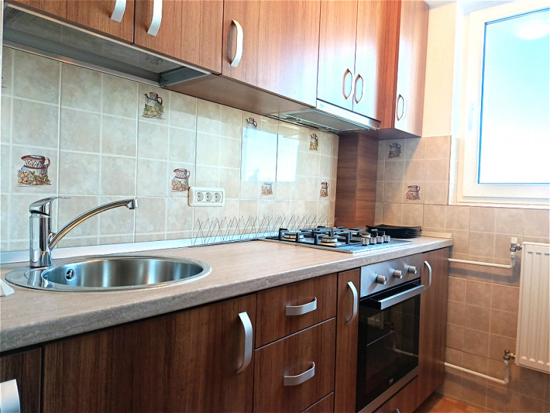 Garsoniera la prima inchiriere, complet renovata, mobilata & utilata modern