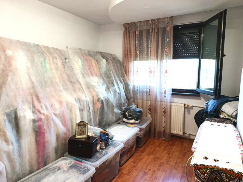 Apartament 2 camere decomandat Piata Minis, zona Titan