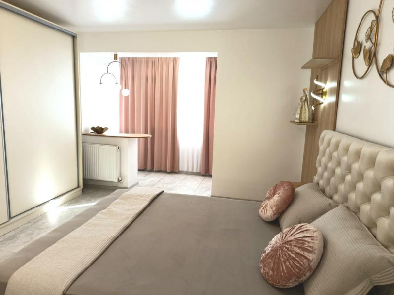 Garsoniera mobilata modern, loc parcare, langa metrou Costin Georgian